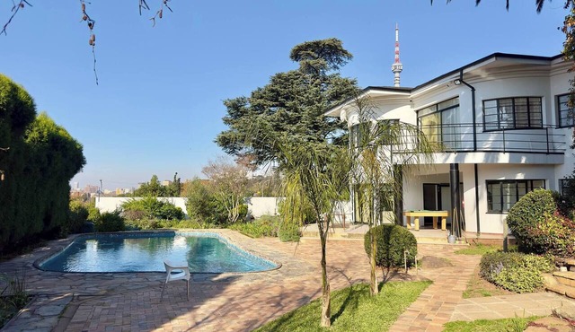 Double Self-Contained Room in Johannesburg
