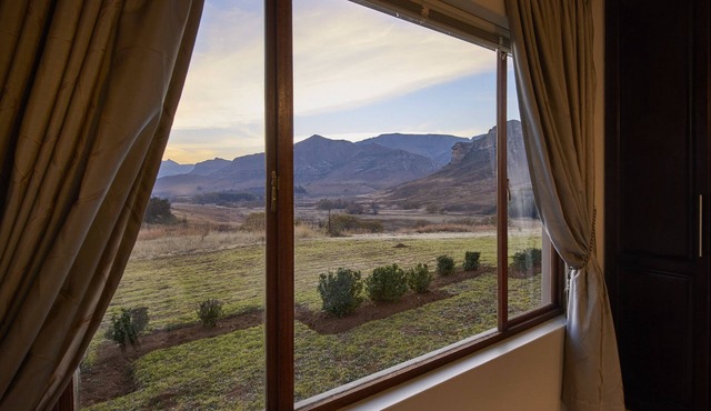 Dynasty Red Mountain Ranch in Clarens