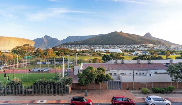 Emerald Horizon Mouille Point - Views & Location