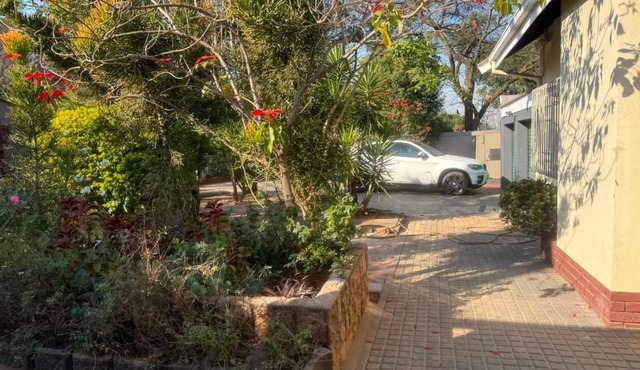 Empress Guesthouse Meyerspark in Pretoria