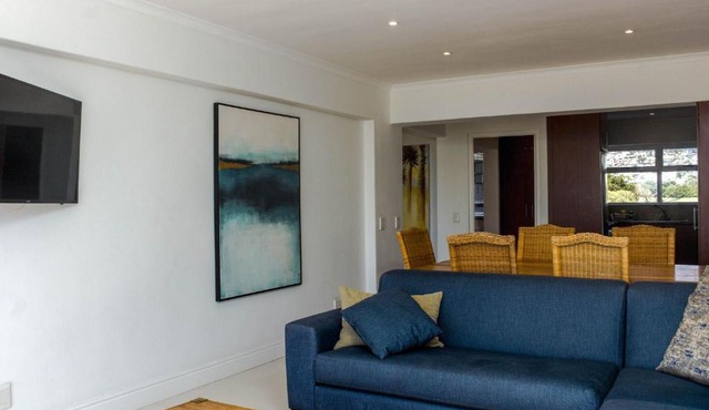 First floor apartment with beautiful sea view