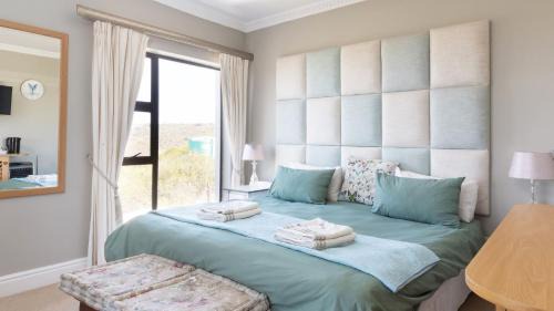 Fly Me To The Moon Guesthouse in Mossel Bay