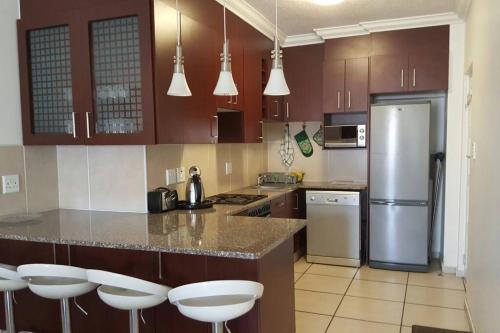 Fully equipped self-catering 6 sleeper unit in Margate