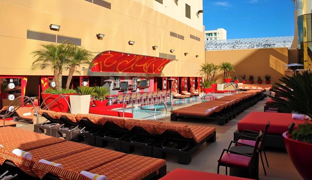Gold Tower - Refreshed King at Golden Nugget Las Vegas in Las Vegas