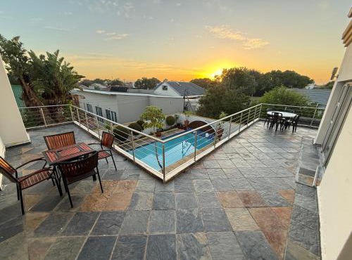 Golden Feathers Lodge