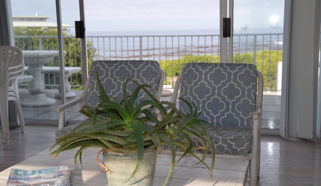 Hermanus Beach Cottage 1 in Hermanus