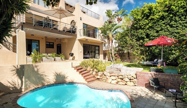 Homely Sea Point 3bd Villa w Garden Pool Kaya Eden