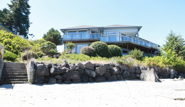 Hood Canal Beachfront - Rare Sandy Shore & Panoramic Views in Port Ludlow