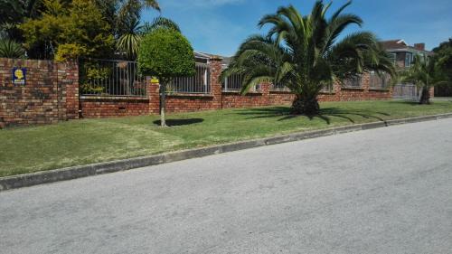Humewood Home Stay in Port Elizabeth