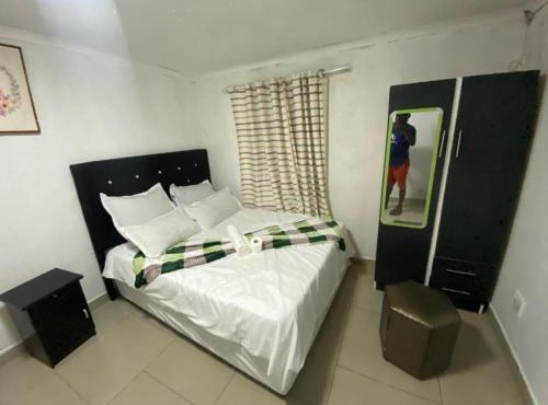 inspan lodge in Bellville South