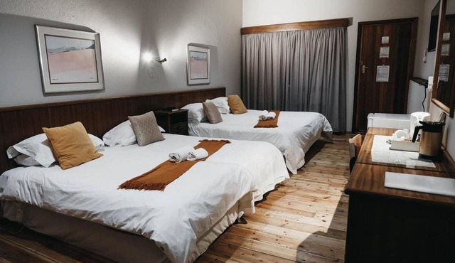 Karoo Country Inn Hotel in Inxuba Yethemba