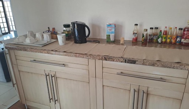 Ko-Plotong Guest House and BnB in Johannesburg