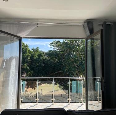 KwaZulu Surfside villa and sea view in Port Shepstone