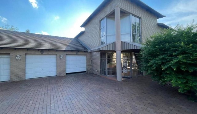 LaGrace Guesthouse in Kroonstad