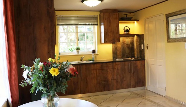 Lovely Concordia, rental unit with free parking
