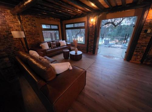 Lux Fur Cabin in Lindequesdrif