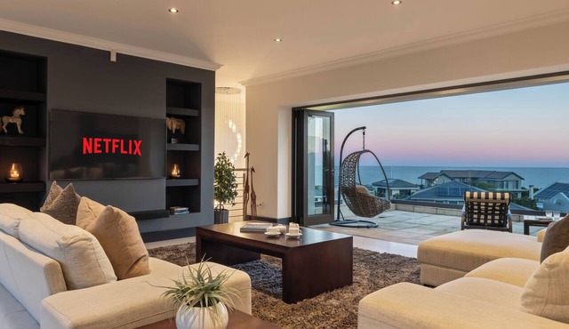 Luxury Coastal Retreat in Knysna