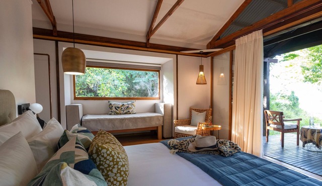 Makakatana Bay Lodge in Makakatana