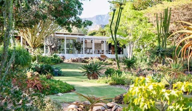 Mo & Rose's Nature Retreat in Robertson