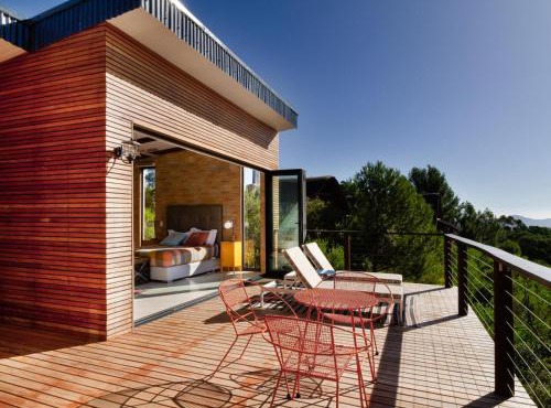 Mountain Bungalow private hot tub&swimming pool in Wolseley