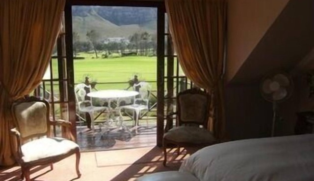 Mulligans Golf Lodge in Hermanus