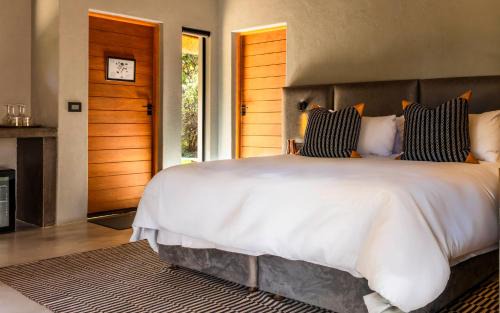 NAKO Safari Lodge in Dinokeng Game Reserve