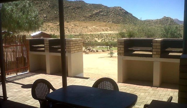 Namastat Lodge & Caravan Park in Nama Khoi