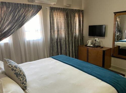 Ngwenya Hotel & Conference Centre in Klerksdorp
