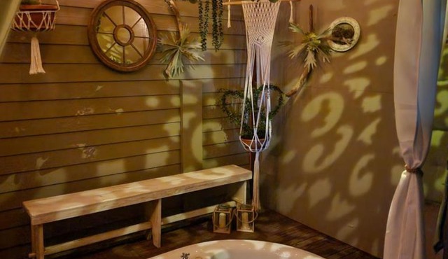 Ocean Whisper Cottage, Sunset, Sizzle and Rest in Wilderness