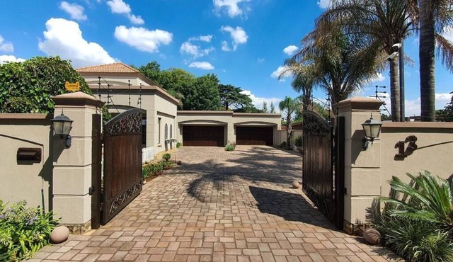 OR Tambo Airport holiday home in Boksburg