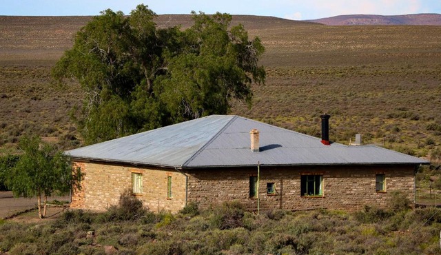 Oupoort Eco & Guest Farm - Sutherland - Middelpos in Kompromise