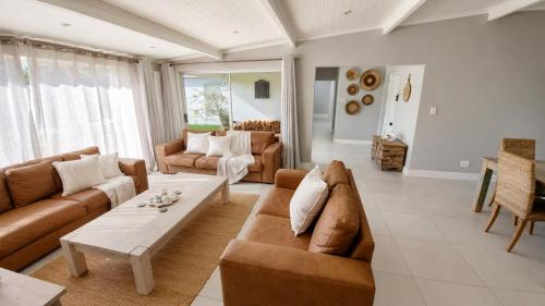 Pet-Friendly, 3-Bed, 2-Bath in Knysna Central in Knysna