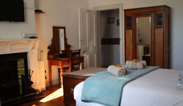 Petal's Place Guest House in Robertson