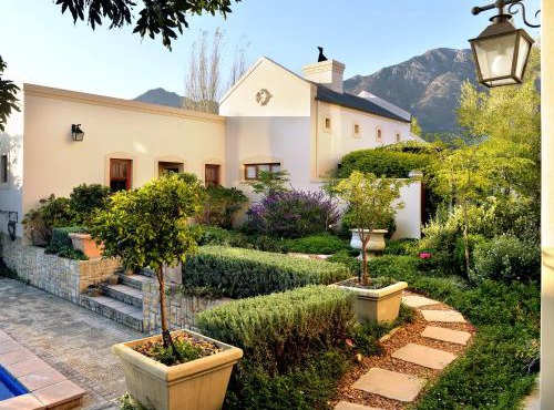 Petit Plaisir Cottage in Franschhoek