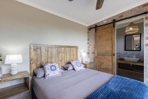 Pine Forest Retreat Cabin in Plettenberg Bay