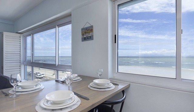 Pips Place 301 - Two Bedroom Apartment, Sleeps 4