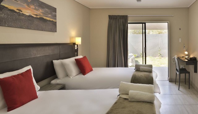 Pofadder Inn by Country Hotels in Khâi-Ma