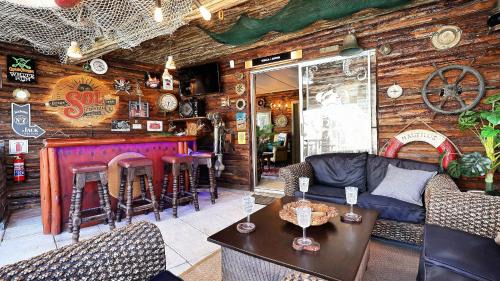 Port Royale Beach Cottage in Shelly Beach