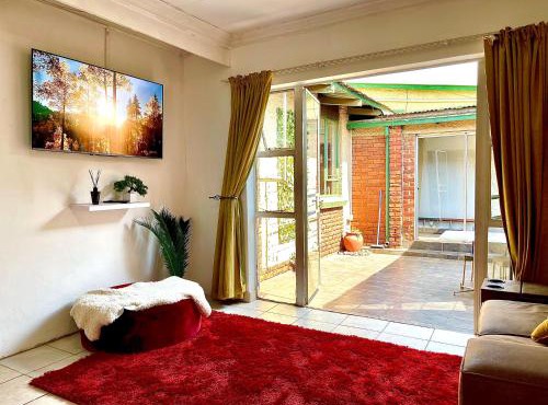 Private Guest Suite for U and Urs in Centurion