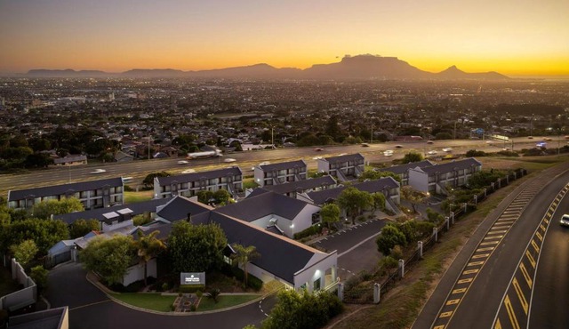 Protea Hotel by Marriott Cape Town Tyger Valley