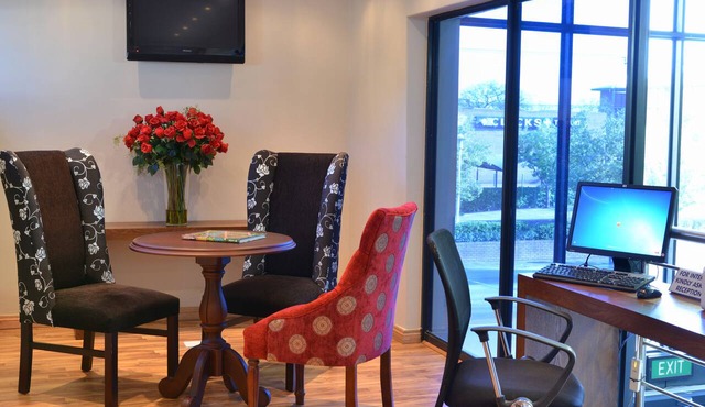 Protea Hotel by Marriott Pretoria Hatfield in Pretoria