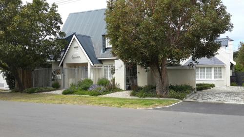 Quainton Cottages in Hermanus