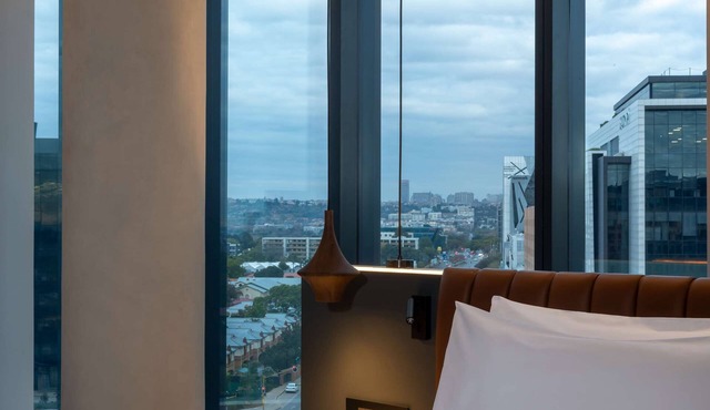 Radisson RED Hotel, Johannesburg Rosebank in Johannesburg