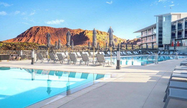 Refined Yet Relaxed Stay Near Top Attractions & Kayenta Art Village - 4.2 miles in Washington County