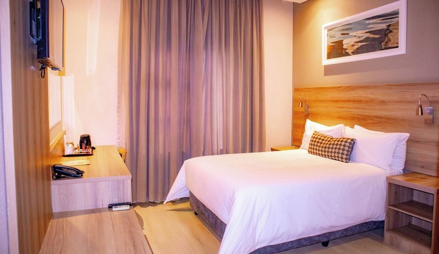 Regal Inn Hotel in Midrand