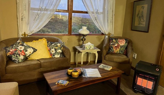 Renewal Retreat Klein Karoo Cottage in Uniondale