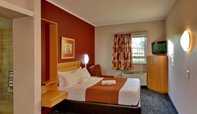 Road Lodge Johannesburg Airport in Germiston