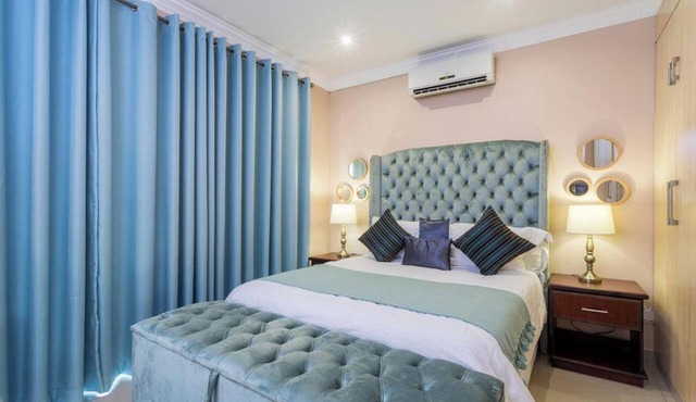 Room-ezulwini Guest House - Standard Dou in Ballito