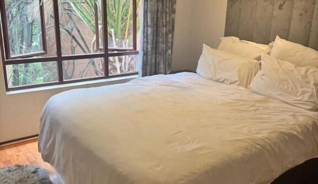 Sandton 2 bed apartment in Sandton