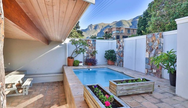 Sea Valley Lodge IV | Sea View Retreat in Voelklip, Hermanus in Hermanus